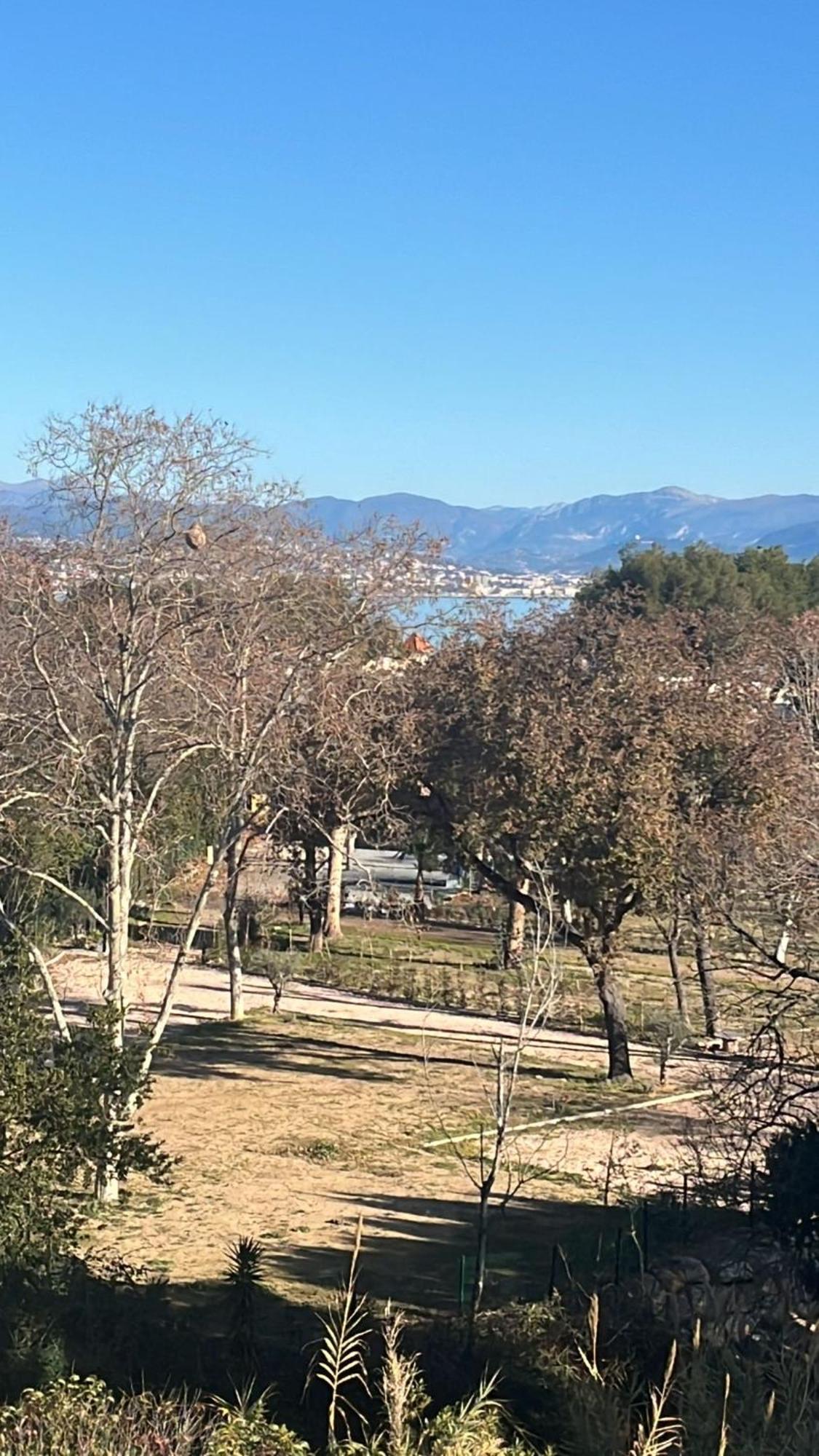 Appartement Vue Mer Acces Plage Antibes Extérieur photo